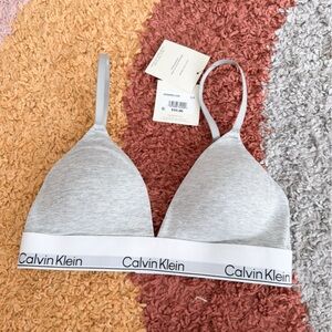 NWT QF8498 Calvin Klein underwear S